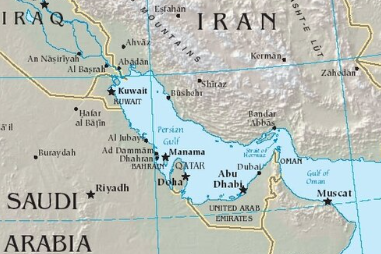 Karta över Persiska viken med länderna Iran, Irak, Kuwait, Saudiarabien, Qatar, Bahrain, Förenade Arabemiraten och Oman markerade.