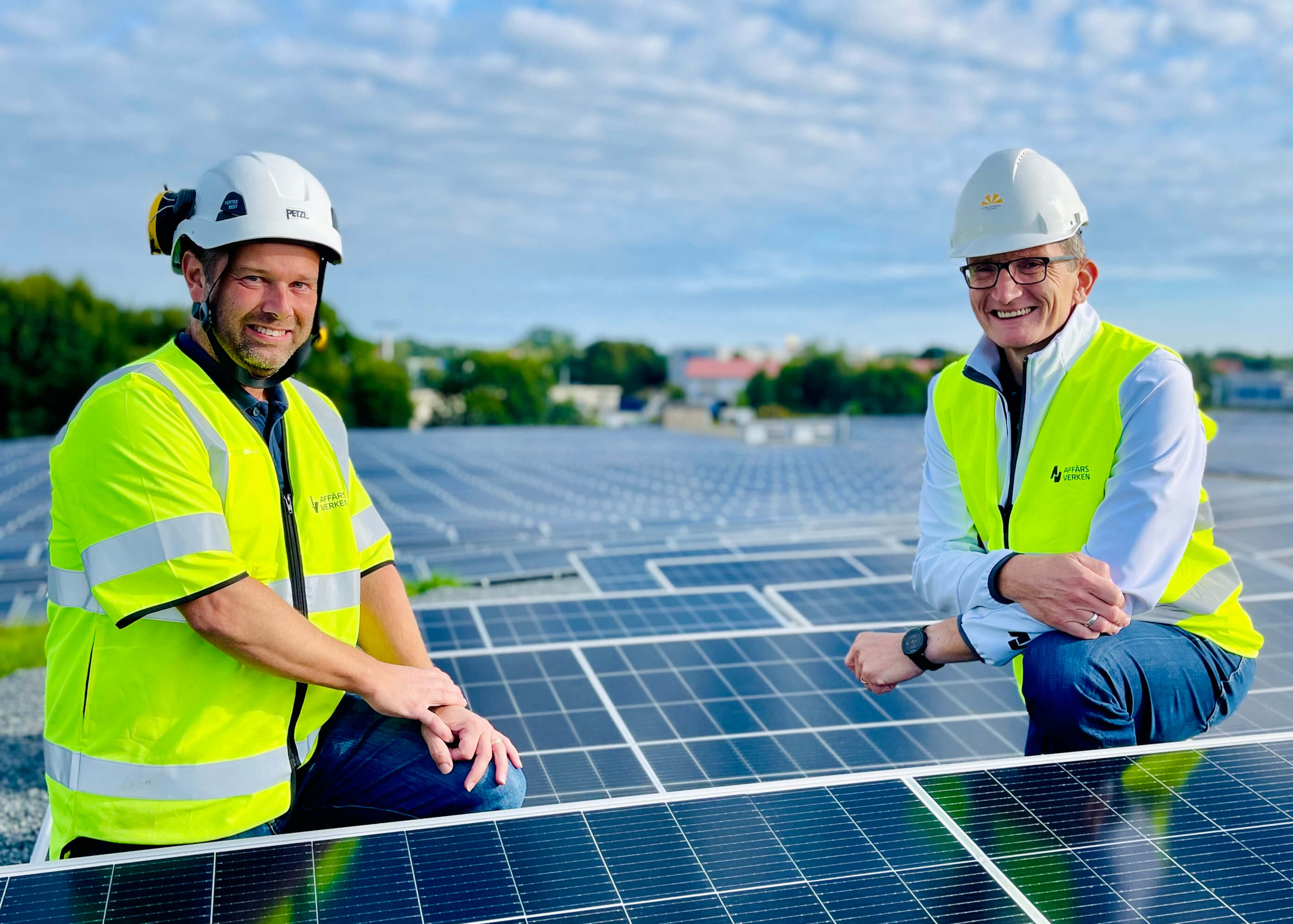 Andreas Johansson, projektledare, och Robert Prinselaar, produktansvarig för solenergi.